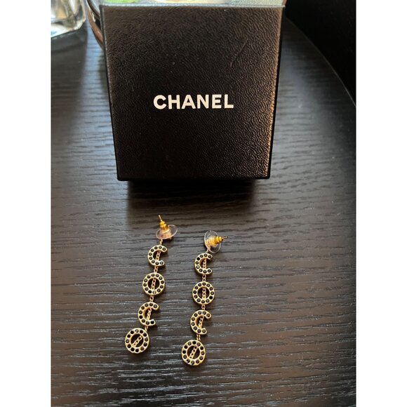Chanel Gold-Tone CC Drop Earrings With Box - Picture 4 of 4